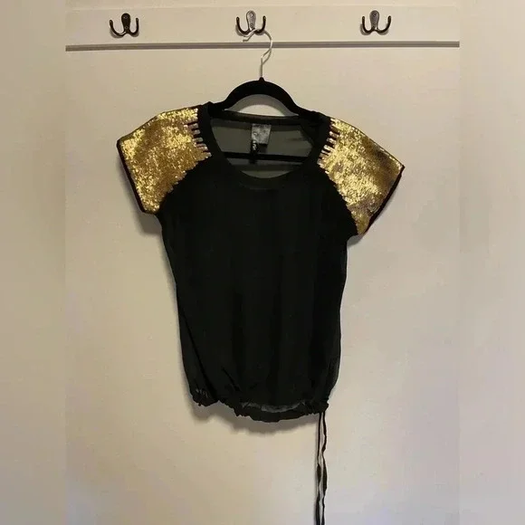 Plus Size Sequin Tops | Sparkly Tops | Yours Clothing